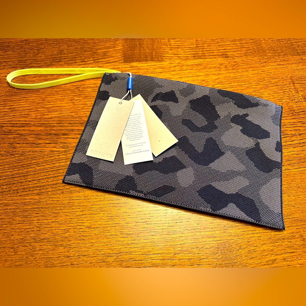 Rothy’s Essential Pouch Slate Camo New in Box NWT